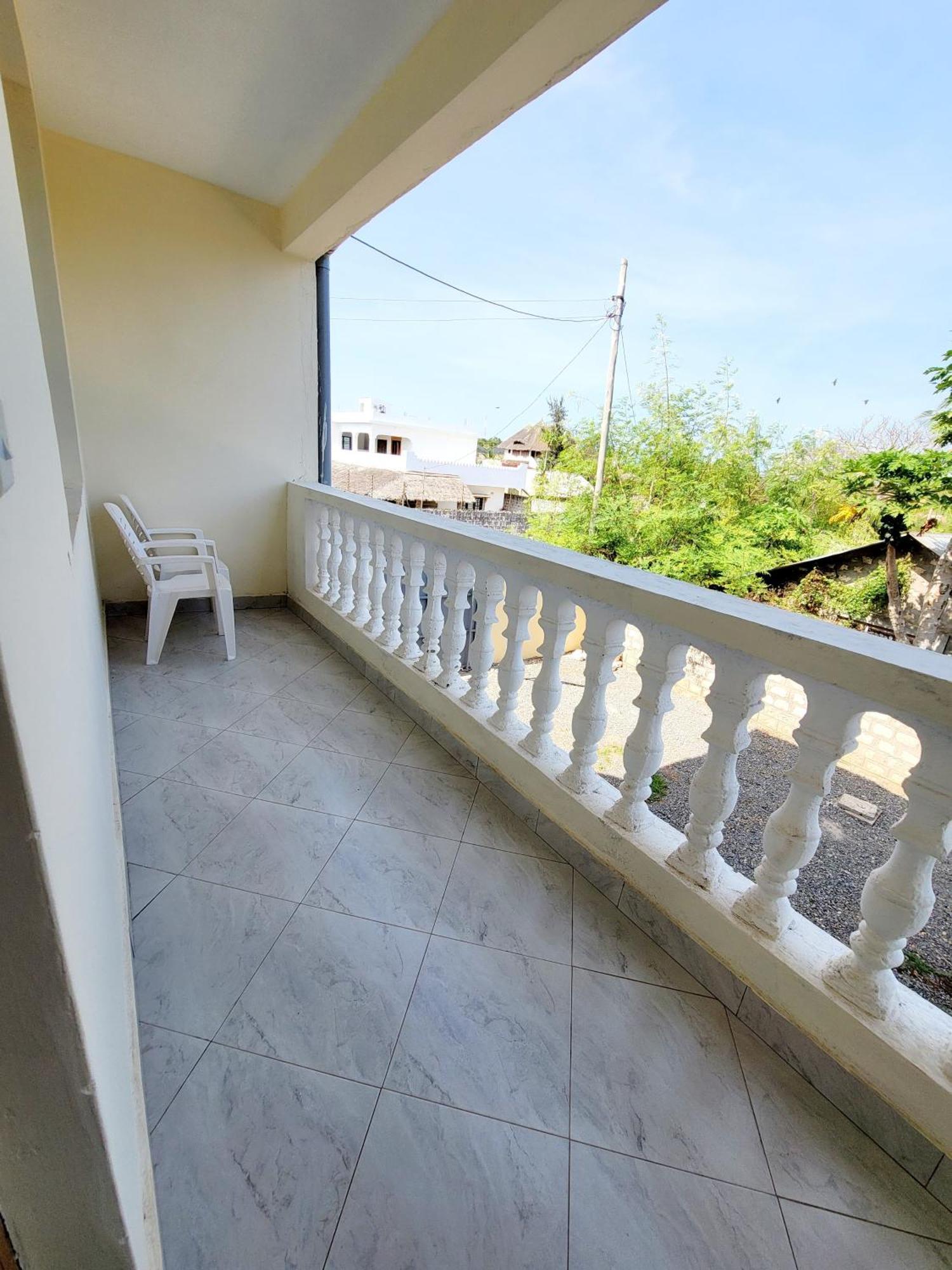 Casuarina Lounge Hotel Malindi Exterior photo